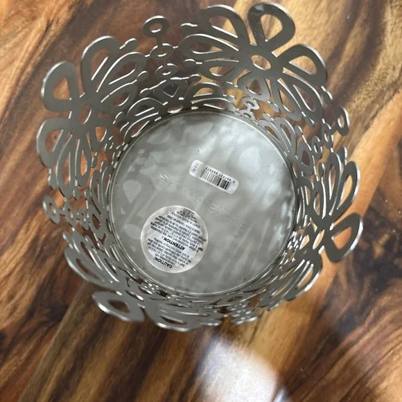Bath and Body Works 3 Wick Candle Holder Silver Flower ornate design pedestal - Picture 3 of 3
